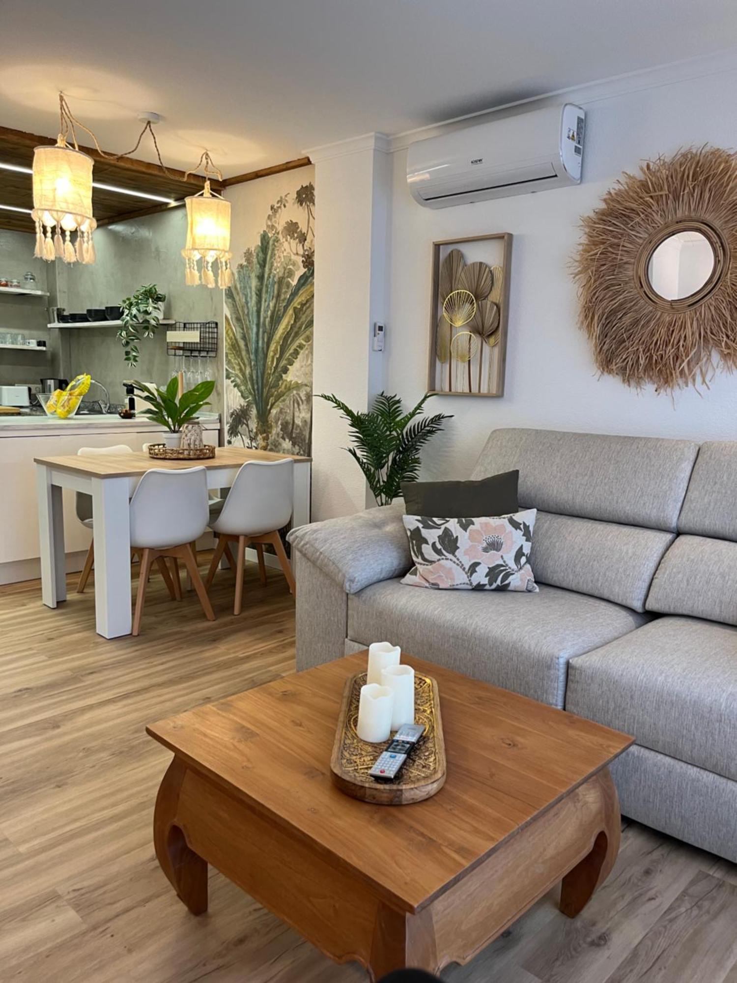 Palmeras Home Moraira Бенитачел Екстериор снимка